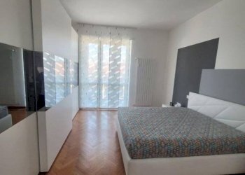 Camera da letto - Two-room apartment via Valentino Carrera, 107, Torino (neighborhood Parella) - photo 8