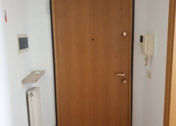 Ingresso - Appartamento via Mantova, 5/1, Parma (zona San Lazzaro) - foto 2