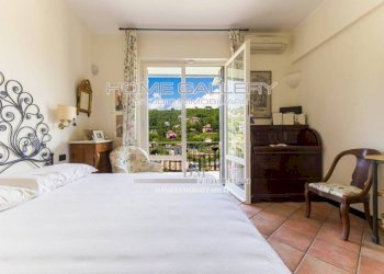 Camera da letto - Three-room apartment via Montemezzana, Rapallo - photo 18