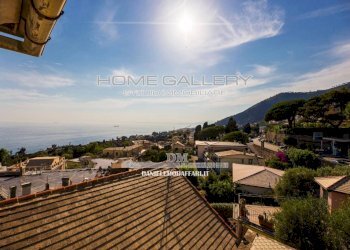 Vista - One-room apartment via Sant'Ilario, Genova - photo 1