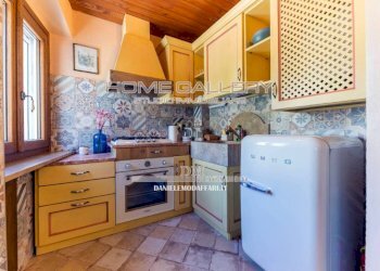 Angolo cottura - One-room apartment via Sant'Ilario, Genova - photo 5