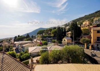 Vista - One-room apartment via Sant'Ilario, Genova - photo 18