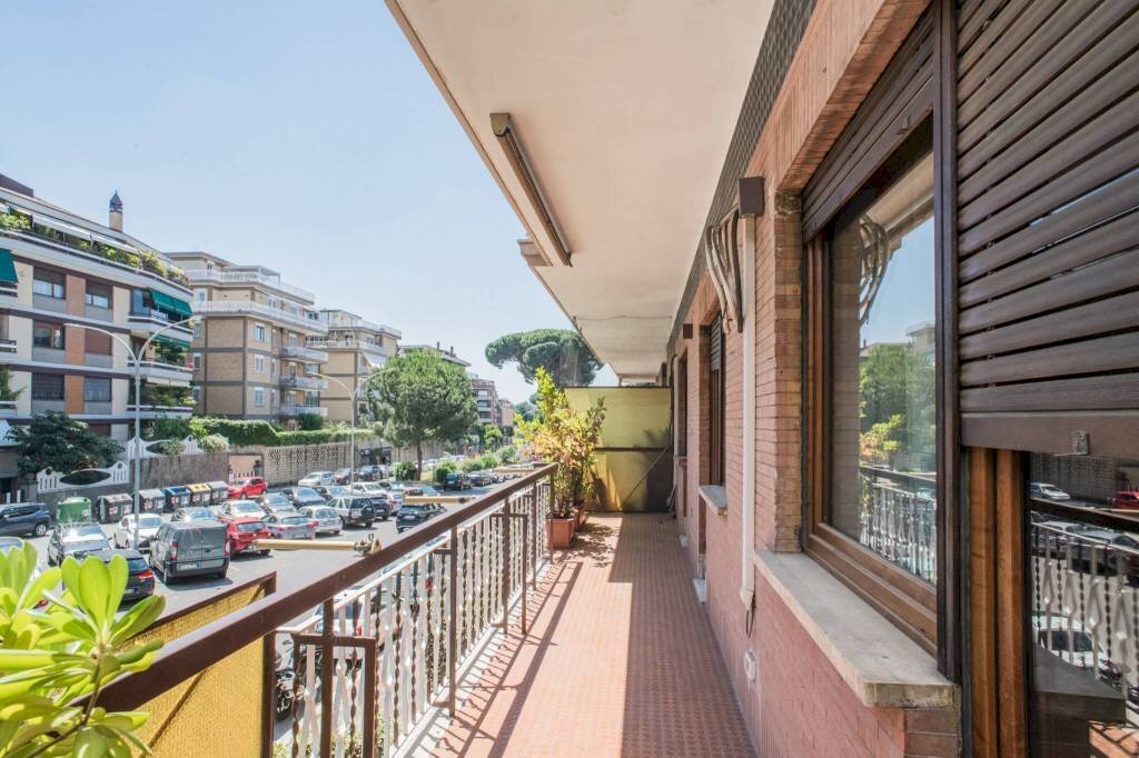 Terrazzo - Trilocale via Luigi Capuana, Roma - foto 2