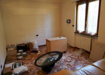 Soggiorno - Bilocale via Vasco De Gama, 2, Genova (zona Sampierdarena) - foto 5