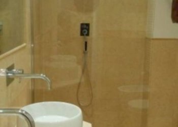 Bagno - Appartamento via Galliera, Bologna (zona Centro Storico) - foto 6