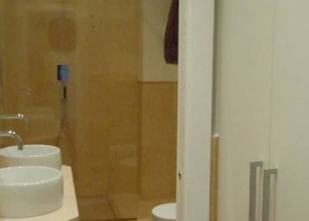 Bagno - Two-room apartment via Galliera, Bologna (neighborhood Centro Storico) - photo 8