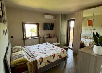 Camera da letto - Appartamento via Giuseppe Garibaldi, Guarene - foto 5