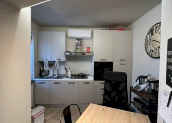 Cucina - Appartamento via Giuseppe Garibaldi, Guarene - foto 7