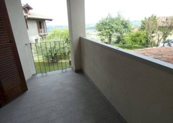 Terrazzo - Appartamento via Giuseppe Garibaldi, Guarene - foto 9