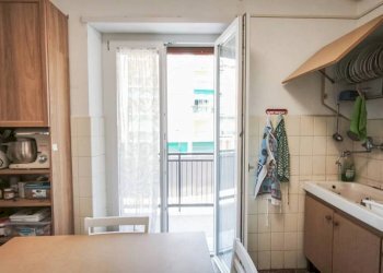 Cucina - Three-room apartment via Pasquale Berghini, Genova (neighborhood Marassi) - photo 11