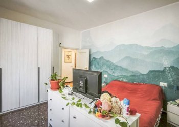 Camera da letto - Three-room apartment via Pasquale Berghini, Genova (neighborhood Marassi) - photo 14