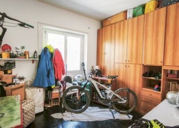 Camera da letto - Trilocale via Pasquale Berghini, Genova (zona Marassi) - foto 17