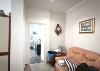 Soggiorno - Bilocale via Piacenza, Genova (zona Molassana) - foto 5