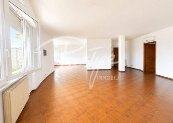 Salone - Appartamento via Bragarina, La Spezia - foto 2