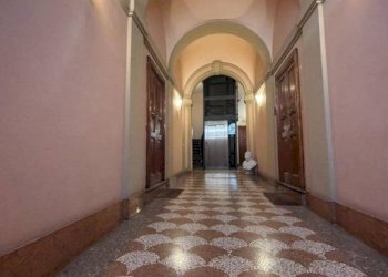 Interno palazzo - Appartamento via Castiglione, 79A, Bologna (zona Centro Storico) - foto 7