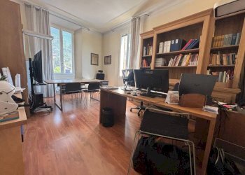 Camera da letto - Appartamento via Castiglione, 79A, Bologna (zona Centro Storico) - foto 16