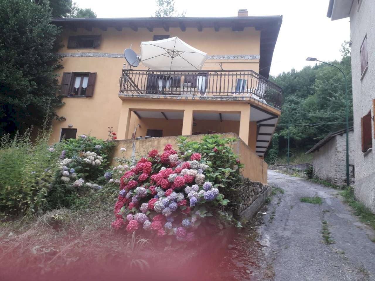 ESTERNO - Portion of a house VIA DELLE MANERE, Roburent - photo 3