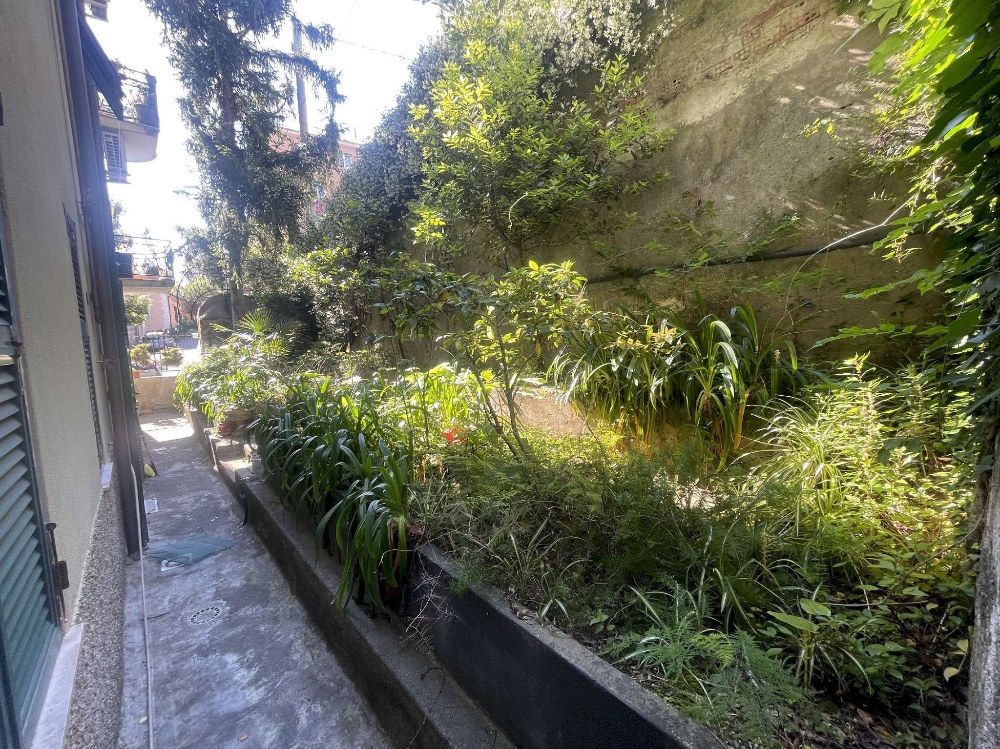 GIARDINO - Appartamento Via Missolungi, Genova (zona Nervi) - foto 2