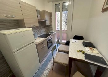 Cucina - Appartamento via Luca della Robbia, 10, Bologna (zona Massarenti) - foto 3
