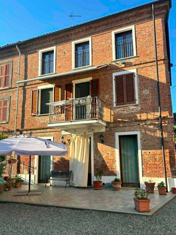 Facciata - Villa Castelnuovo Belbo - foto 1