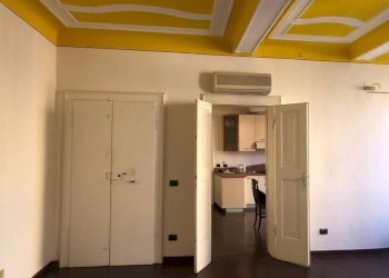 Ingresso - Four-room apartment via Emilia Centro, Modena (neighborhood Centro Storico) - photo 11