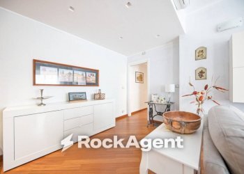 Salone - Three-room apartment via Santa Maria Assunta di Nervi, Genova (neighborhood Quarto) - photo 15