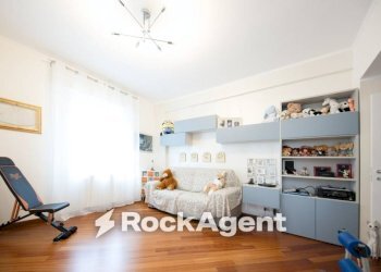 Camera da letto - Three-room apartment via Santa Maria Assunta di Nervi, Genova (neighborhood Quarto) - photo 20