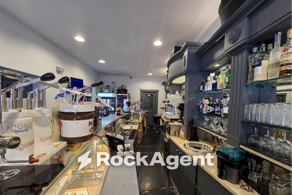 Interno non residenziale - Bar Tavola Calda - Fredda via Agostino Ghirlanda, 37, Massa - foto 1