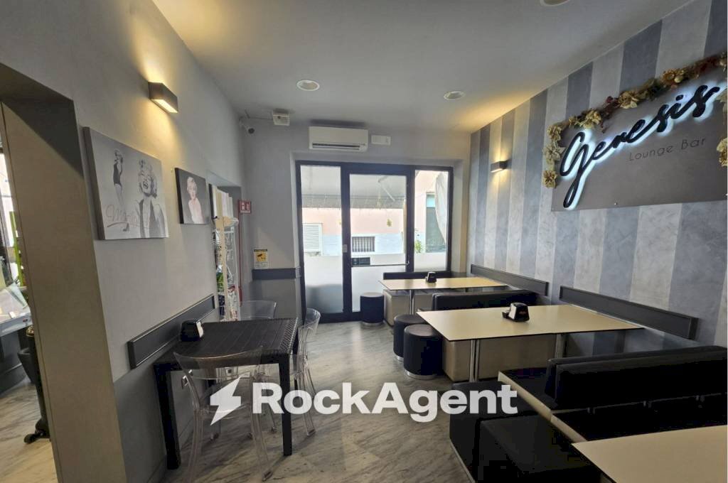 Interno non residenziale - Bar Tavola Calda - Fredda via Agostino Ghirlanda, 37, Massa - foto 2