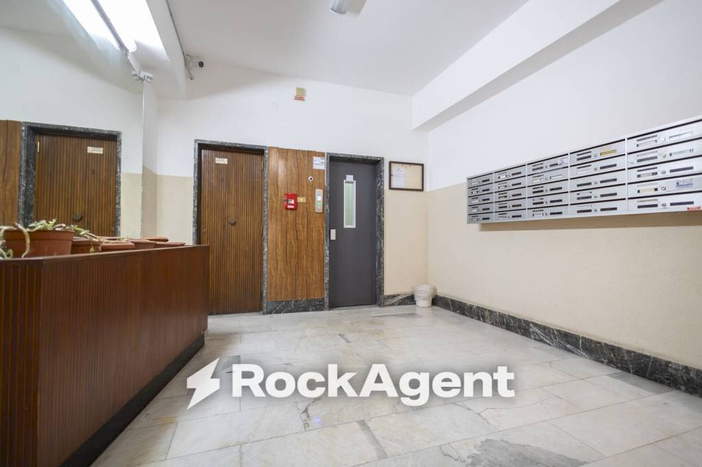 Interno palazzo - Trilocale via Nicola Lombardi, 9, Catanzaro - foto 3