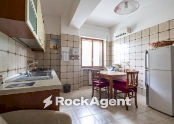 Cucina - Trilocale via Nicola Lombardi, 9, Catanzaro - foto 17