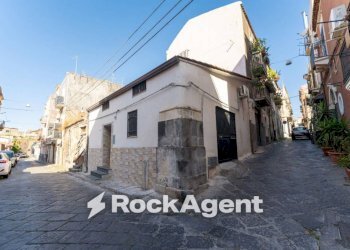 Zona - Monolocale via Sacchero, 16, Catania - foto 30