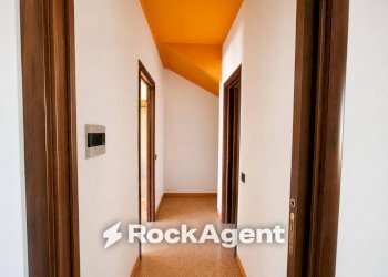 Corridoio - Casa indipendente vicolo Magenta, 3, Scandolara Ripa d'Oglio - foto 12