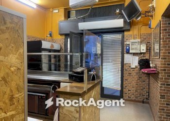 Magazzino - Negozio via Pasquale Vitiello, 99, Scafati - foto 9