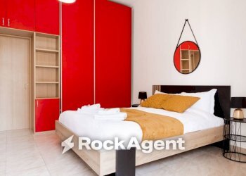 Camera da letto - Three-room apartment via Pietro Maffi, Roma - photo 8