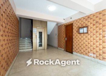 Interno palazzo - Appartamento via del Canalicchio, 3, Tremestieri Etneo - foto 5