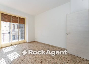 Camera da letto - Appartamento via del Canalicchio, 3, Tremestieri Etneo - foto 9
