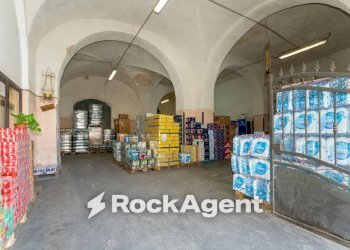 Interno non residenziale - Warehouse piazza Maravigna, 9, Catania - photo 4