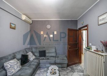 Salone - Three-room apartment via Eugenio Valzania, Forlì - photo 4