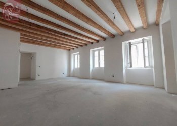 Cucina - Trilocale via San Francesco d'Assisi, 40, Trieste - foto 15