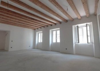 Cucina - Trilocale via San Francesco d'Assisi, 40, Trieste - foto 17