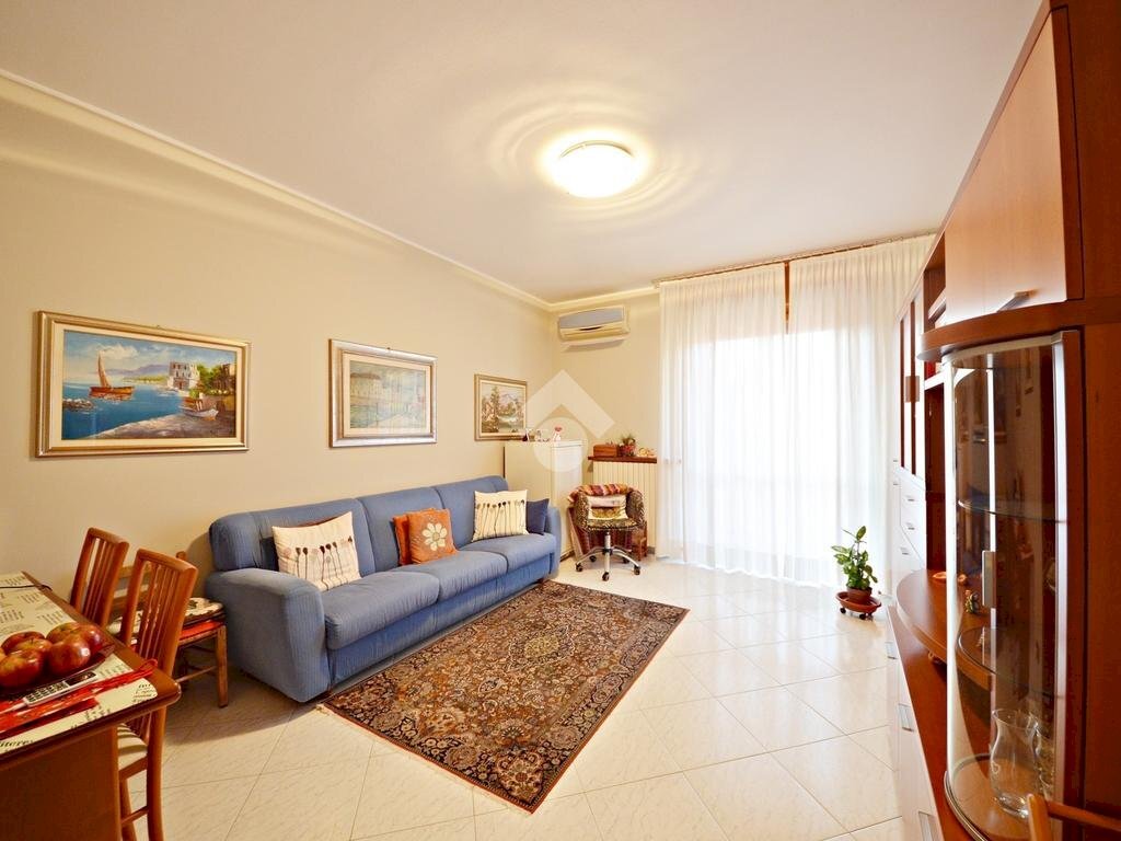 Three-room apartment via Adda, Cernusco sul Naviglio - photo 2