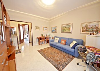 Three-room apartment via Adda, Cernusco sul Naviglio - photo 6