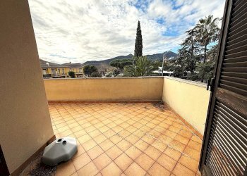 Villa Viale Silvio Amico, Loano - foto 12