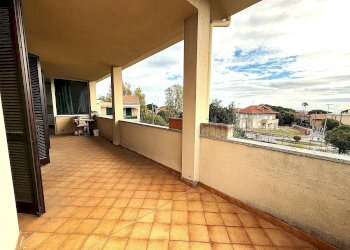 Villa Viale Silvio Amico, Loano - foto 14