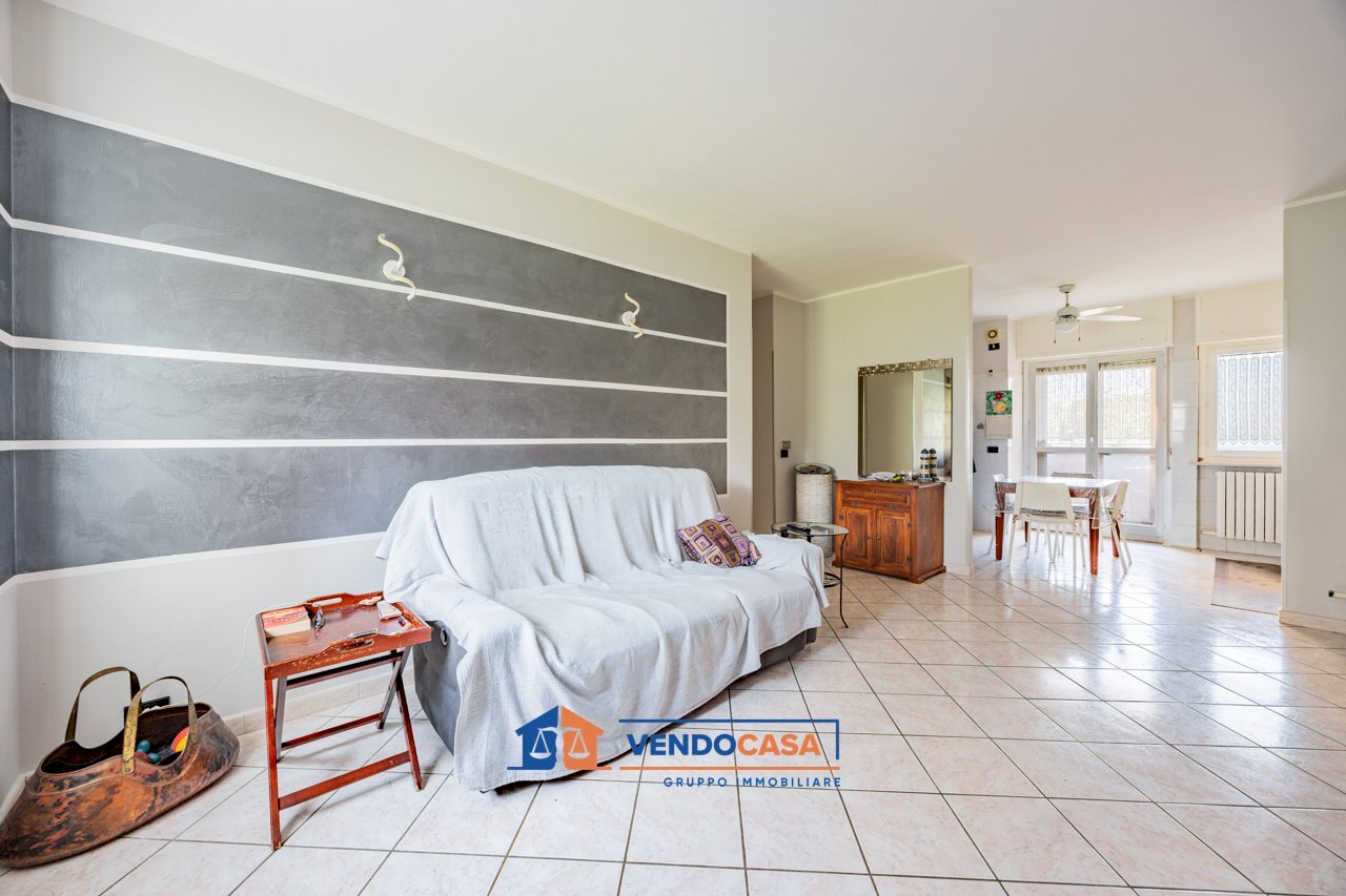 Four-room apartment Pinerolo - photo 1
