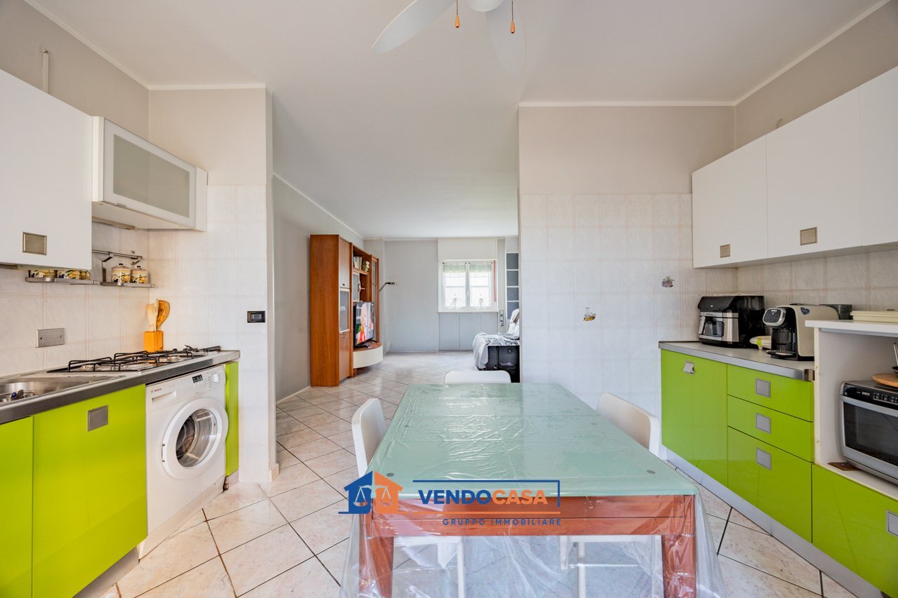 Four-room apartment Pinerolo - photo 2