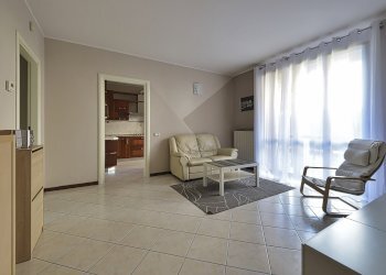 Two-room apartment Monteverdi, 7, Desio - photo 3