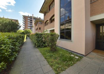 Two-room apartment Monteverdi, 7, Desio - photo 33