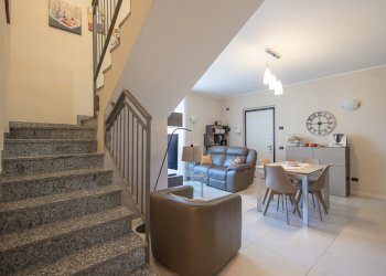 Three-room apartment Cantù, 25, Parabiago - photo 12